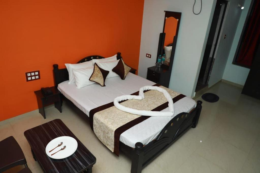 Megha Residency Hotel Haveri Exterior foto